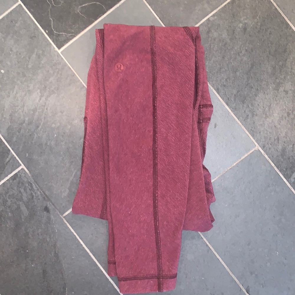 Size 6 full length lululemon leggings